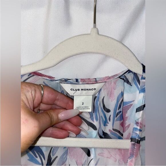 Club Monaco NWT Sheer Print Short Sleeve Wrap Maxi Dress Size 2 - Picture 9 of 11